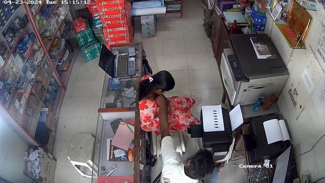 Indian Shop Manager Rubbing Girl Videos – Aunty Cctv Porn